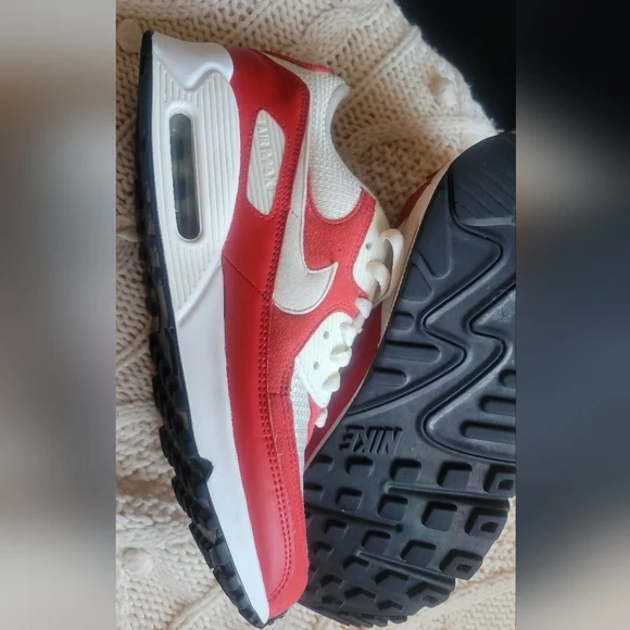 Nike Womans Air 90 Sneakers - Cream and Red Good Condition Sz 10 - Picture 10 of 10